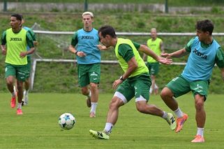 Karviná zvažuje stažení odvolání a dobrovolný pád do druhé ligy - Sport.cz